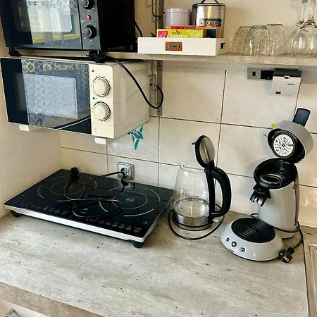 Easystay#1 Cozy Studio In Kliniknaehe, Mit Netflix,Kueche & Bad Бад-Ейнгаузен Екстер'єр фото