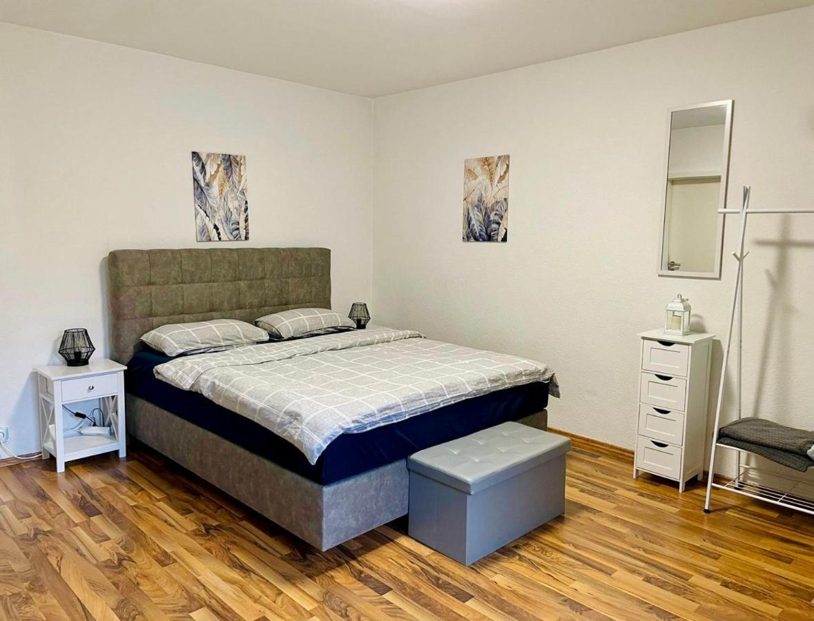 Easystay#1 Cozy Studio In Kliniknaehe, Mit Netflix,Kueche & Bad Бад-Ейнгаузен Екстер'єр фото